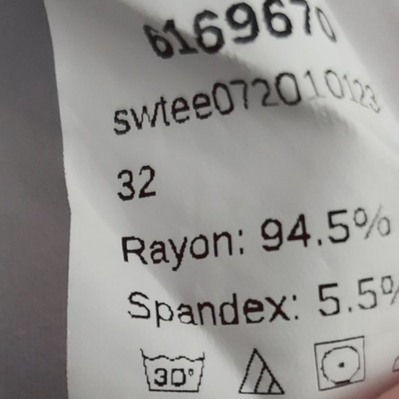 Sandy beige/light ash brown Mock Neck Cropped Long Sleeve top - Picture 4 of 6